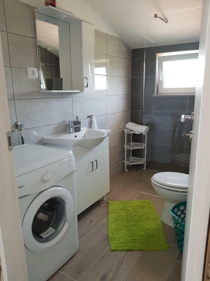 Apartmán Nora Stinjan